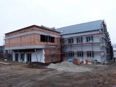 Stav rekonstrukce budovy dolní školy před&nbsp;koncem roku 2015