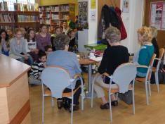 V obecní knihovně besedovala s&nbsp;dětmi spisovatelka Jana Schlossarková
