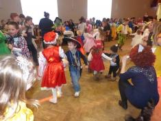 Dětský karneval SRPDŠ při&nbsp;základní škole v&nbsp;Ludgeřovicích